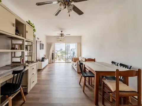 VENTA DEPARTAMENTO CUATRO AMBIENTES CON COCHERA Y SUM EN VILLA PUEYRREDON