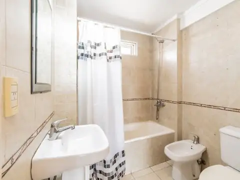 Departamento en Venta en Villa Pueyrredon, USD 215.000