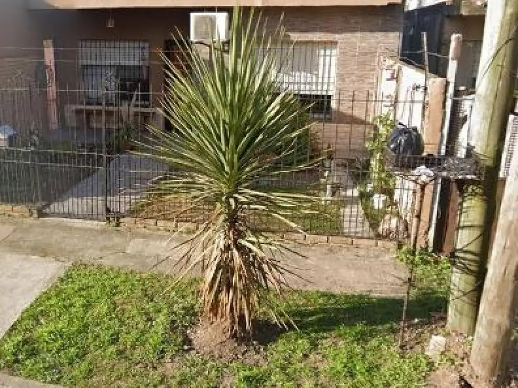 156 e/ 10 y 11