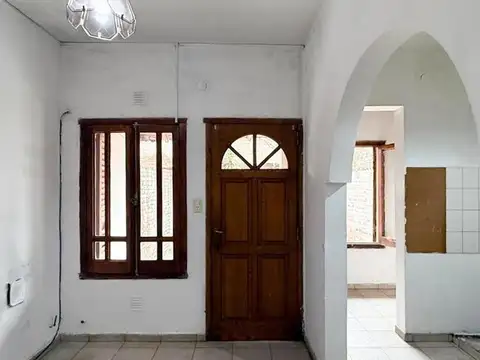 Depto Tipo Casa en Venta en Moreno, USD 85.000