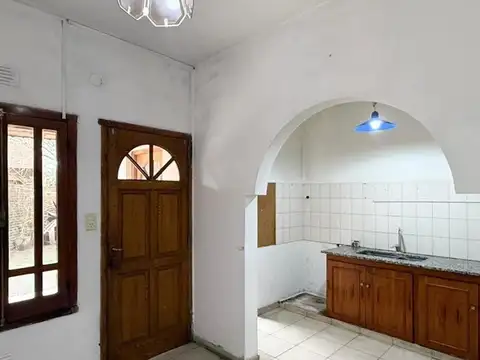 Depto Tipo Casa 3 ambientes con 2 baños