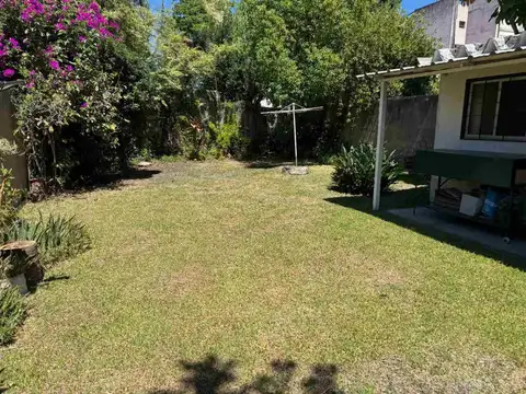 Casa en Venta en Castelar, USD 230.000