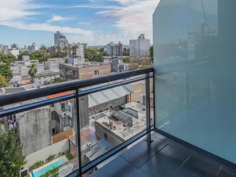 VENTA MONOAMBIENTE CON BALCÒN PUNTA CARRETAS
