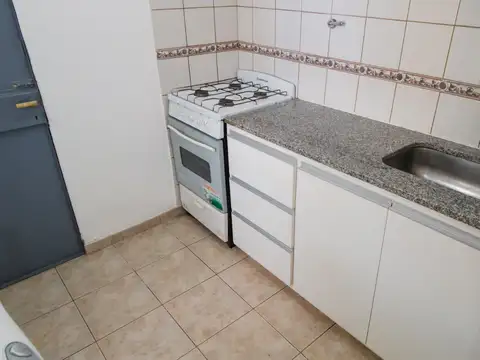 Casa en Alquiler en Punta Alta, $ 400.000