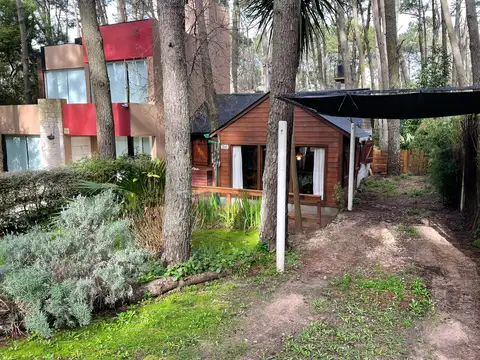 calle 35 entre punta del este y copacabana 300