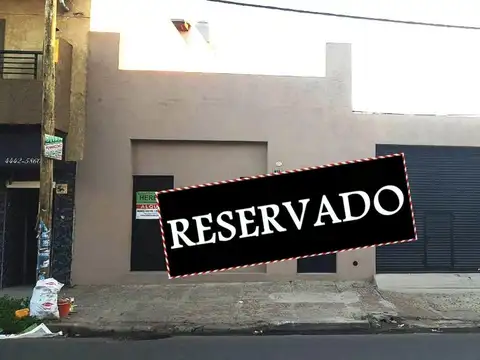 IMPORTANTE UBICACION 10 X 25 MTS. LOCAL MAS 2 DPTOS EN BLOCK