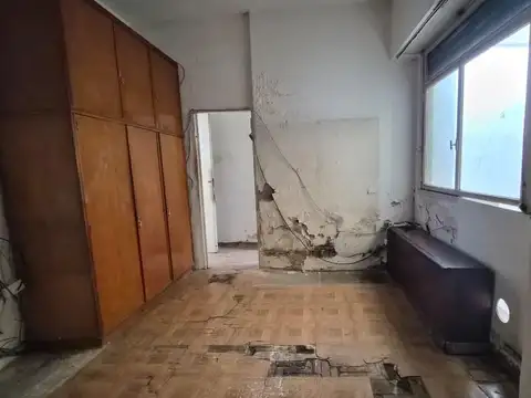 Local en Venta 70 años