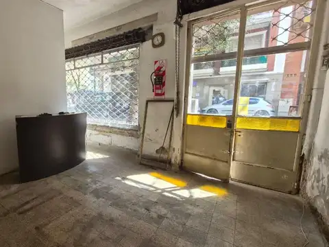 Local en Venta 70 años
