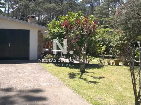 Casa en Venta en Playa Mansa, USD 395.000