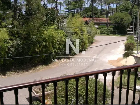 Casa en Venta en Playa Mansa, USD 395.000