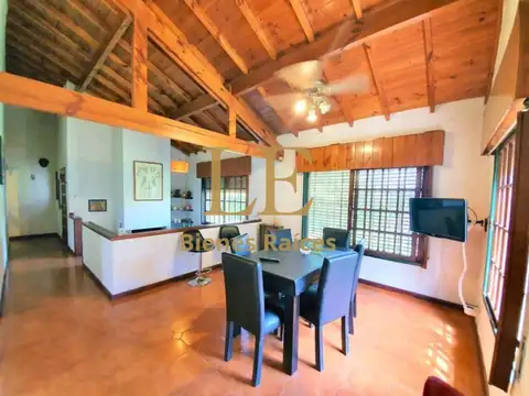 Casa 4 ambientes con 3 baños