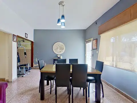 Casa 3 ambientes con 1 baño