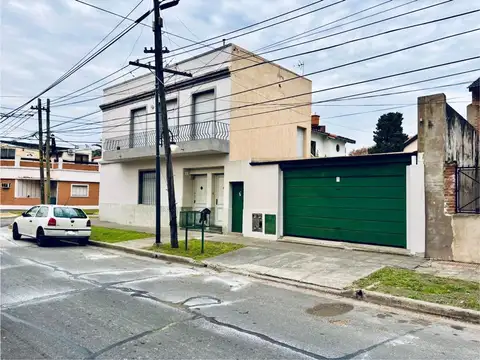 Depto Tipo Casa en Venta de 4 ambientes