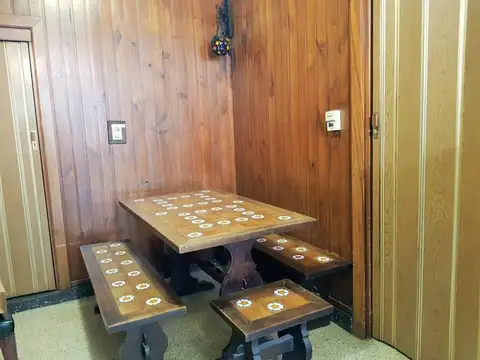 VENTA CASA EN PH 4 AMB DEPENDENCIA JARDIN COCHERA