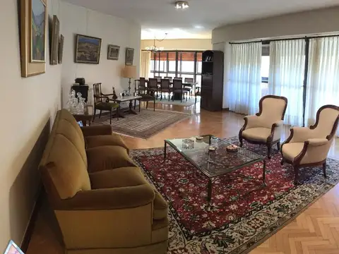 Departamento en Venta en La Lucila Libertador / Río, USD 410.000
