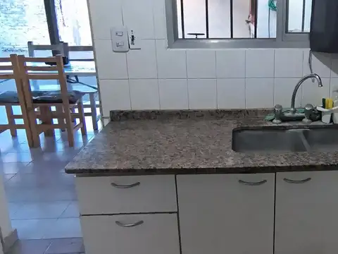 VENTA CASA 3 AMB EN MONTE GRANDE