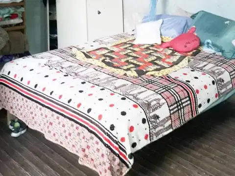 TIPO CASA. 3 AMBIENTES. PATIO Y TERRAZA.  APTO CREDITO
