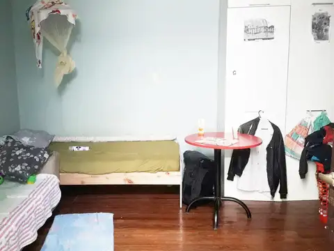 Avenida Caseros 3900, Piso PB