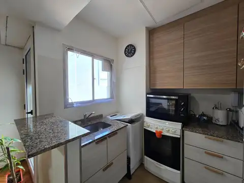 Departamento en Venta en Chacarita, USD 96.000