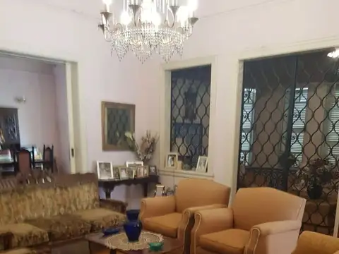 CASONA EN ALQUILER BOMBAL