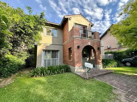 Casa en Venta 4 amb Barrio Los Angeles Village