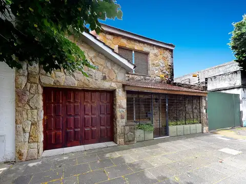 Dalmacio Vélez Sarsfield 400