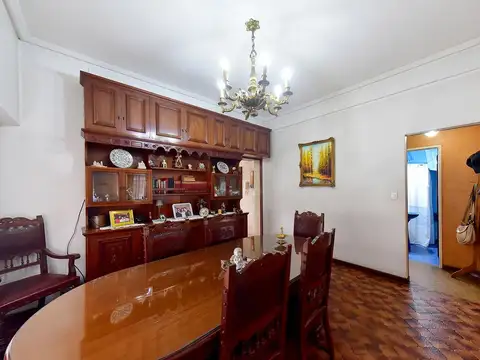 Casa en Venta con 1 cochera