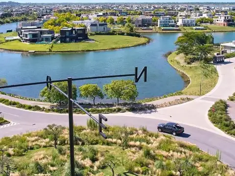 Lote en Barrio AMARRAS Puertos del Lago Escobar - interno Norte