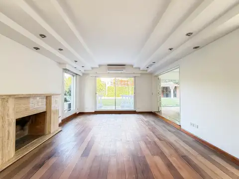Casa en Alquiler de 3 Suites, Con Pileta - Las Lomas de San Isidro