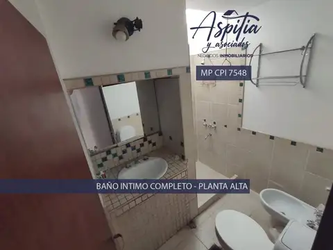 VENTA Casa apta crédito de 3 dormitorios con cochera y patio en Nuevo Poeta Lugones
