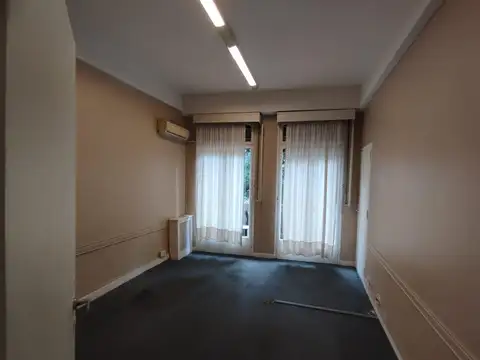Oficina en Alquiler en Catalinas, $ 1.000.000