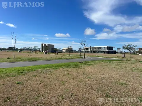 PUERTOS - BARRIO AMARRAS - RAMAL ESCOBAR KM 45