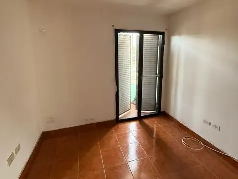 Montevideo 700, Piso 6