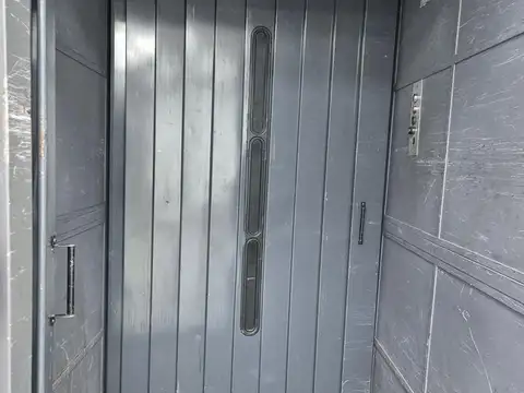 Local en Alquiler en Boca, $ 4.200.000