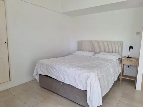 OPORTUNIDAD Departamento Monoambiente implecable jardin pile