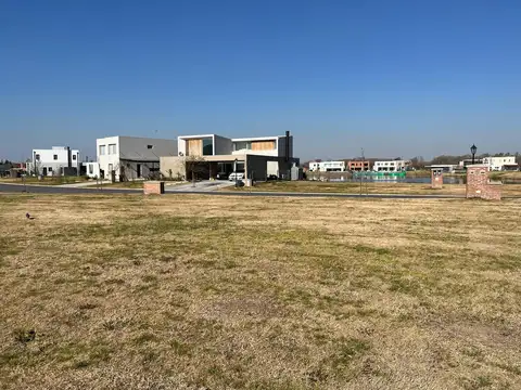 Terreno en Venta 13  mts Fondo