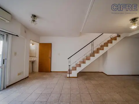 Depto Tipo Casa 3 ambientes con 2 baños