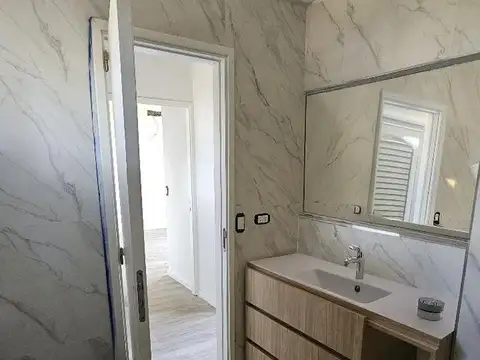 Depto Tipo Casa en Venta con 1 cocheras