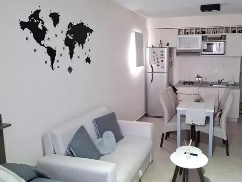 Montevideo 1800, Piso 08