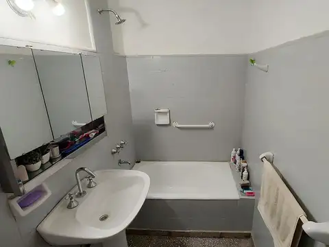 Departamento 4 ambientes con 1 baño