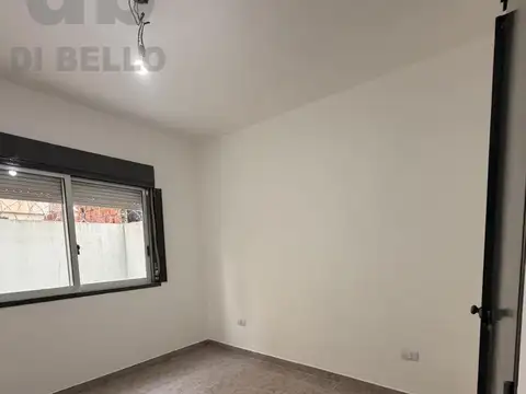 Departamento en Venta en Zarate, USD 68.000