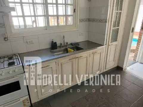 Casa en Venta en Olivos, USD 190.000