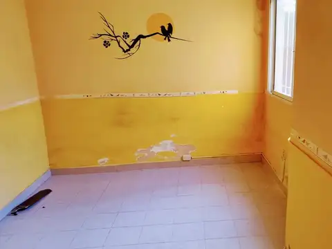 Depto Tipo Casa en Venta en Remedios de Escalada, USD 44.000