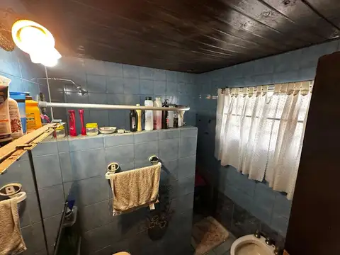 CASA 3 DORMITORIOS + MONOAMBIENTE + QUINCHO