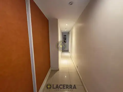 Departamento  3 ambientes con cochera en Beccar