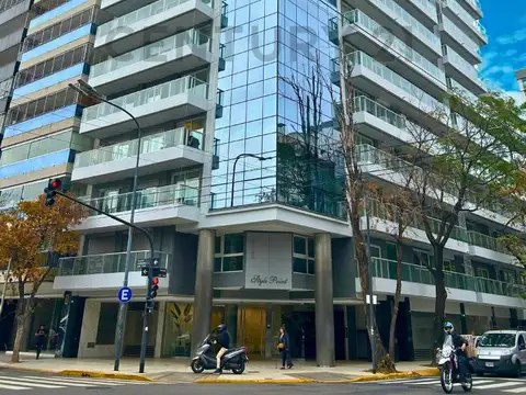Av. Avellaneda 2300, Piso 10