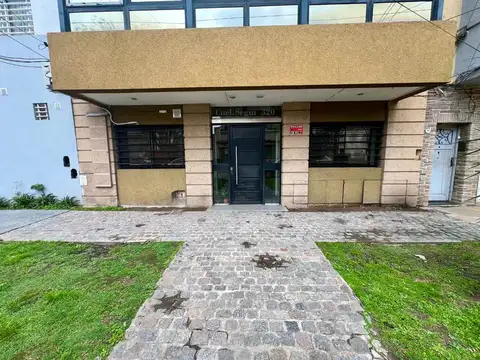 Alquiler departamento 2 ambientes en Lanus Oeste