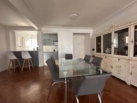 Departamento  de 3 dormitorios reciclado en zona centro Rosario