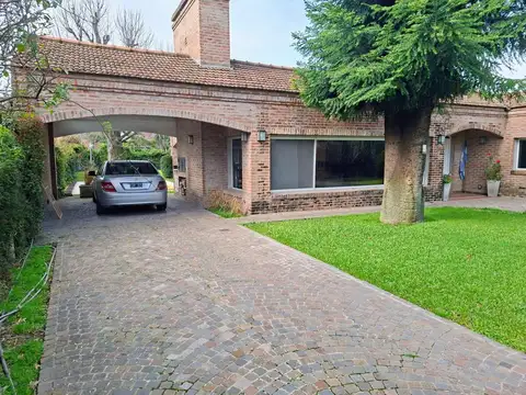 Casa en Venta de 4 dormitorios