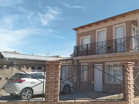 Gobernador Costa 100